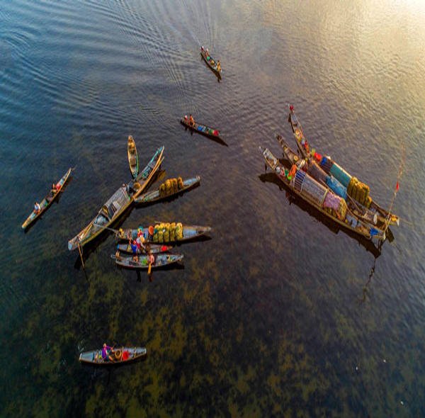 Biking Tour to Thanh Toan Bridge & Chuon Lagoon: A Hue Countryside Escape